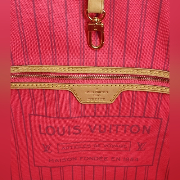 Sold ❌Louis Vuitton like new  Limited Edition Ramages Neverful MM with Pouch🔥 - Picture 11 of 16